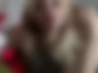Live cam show with Selena - Blonde Hair Small Tits on Camsoda