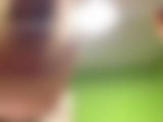 Selena's Live Sex Cam Show