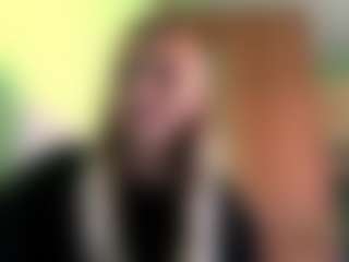 Live cam show with Selena - Squirt Blonde Hair on Milf Play