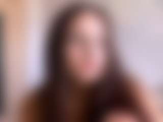 Live cam show with SavannahQuirino - Petite Teen (18+) on Camiplay Live