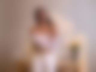 SavannahQuirino's Live Sex Cam Show