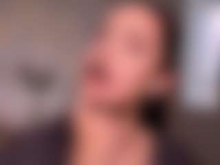 Live cam show with SavannahQuirino - Anal Curvy on Milfs Live