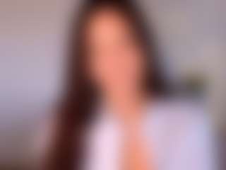 Live cam show with SavannahQuirino - Brown Eyes Mature on Strip Flash - Live Sex Shows