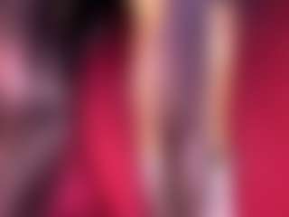 Live cam show with SavannahQuirino - Fingering MILF on sexylivex.com