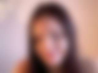 Live cam show with SavannahQuirino - Lovense Middle Aged on intimatelivegirls.com