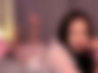 Live cam show with SavannahQuirino - Mature on Camsoda