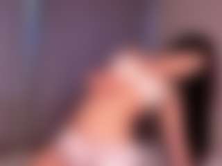 SavannahQuirino MILF webcam performer live streaming