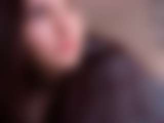 Live cam show with SavannahQuirino - Nipple Piercings on live.xheat.ai