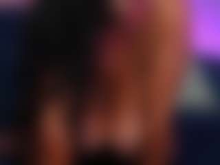 Live cam show with SoniaCoral - Handjob on Camsoda