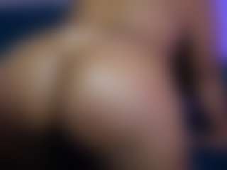 Live cam show with SoniaCoral - Full Nudity on Camsoda