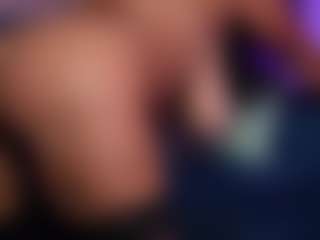 SoniaCoral's Live Sex Cam Show