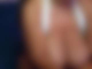 SoniaCoral's Live Sex Cam Show