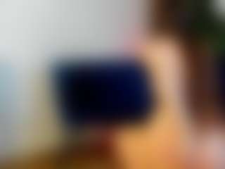 18Brook's Live Sex Cam Show