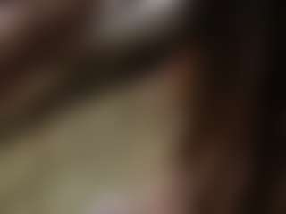 Live cam show with 18Brook - Tease Brown Hair on Camsoda