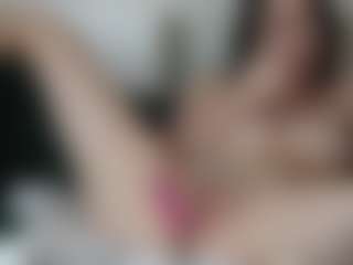 18Brook's Live Sex Cam Show