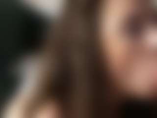 Live cam show with 18Brook - Brown Hair on CamClone