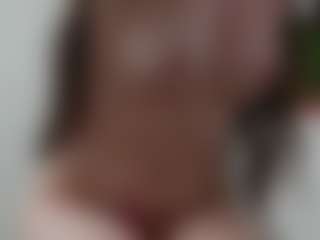 18Brook's Live Sex Cam Show