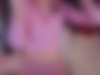 Live cam show with ArmandaBraggs - Brown Hair on Camsoda