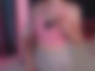 Live cam show with ArmandaBraggs - Striptease on Uber Horny