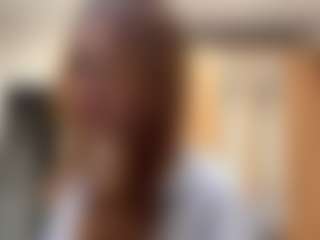 Live cam show with Mery - Striptease Young Adult on PervPlay.com