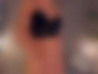 MilaSupaHot's Live Sex Cam Show
