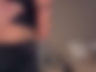 MilaSupaHot's Live Sex Cam Show
