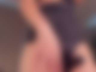 MilaSupaHot's Live Sex Cam Show