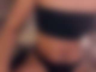 MilaSupaHot's Live Sex Cam Show