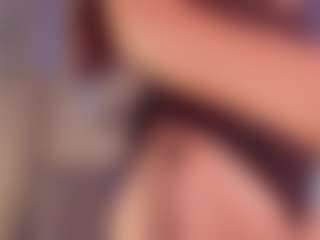 Live cam show with MilaSupaHot - Smoke on Cam Slut