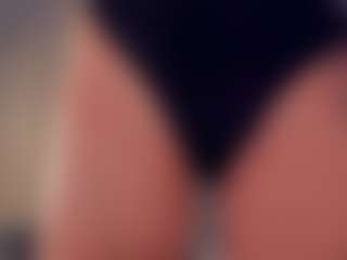 MilaSupaHot's Live Sex Cam Show