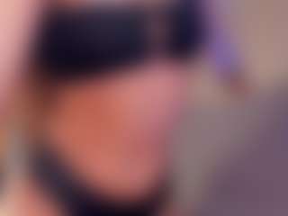 MilaSupaHot's Live Sex Cam Show