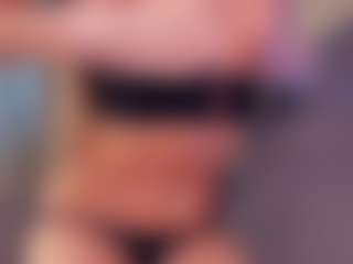 Live cam show with MilaSupaHot - Dirty Talk on TeamSkeetLive