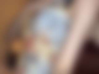 Bella's Live Sex Cam Show