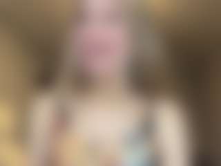 Bella's Live Sex Cam Show