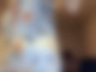Bella's Live Sex Cam Show
