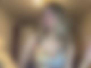 Bella's Live Sex Cam Show