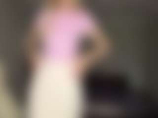 Bella's Live Sex Cam Show