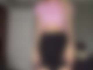 Bella's Live Sex Cam Show