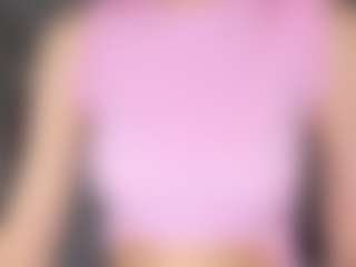 Bella's Live Sex Cam Show