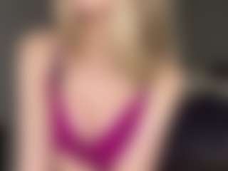 Bella's Live Sex Cam Show