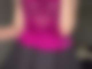 Bella's Live Sex Cam Show