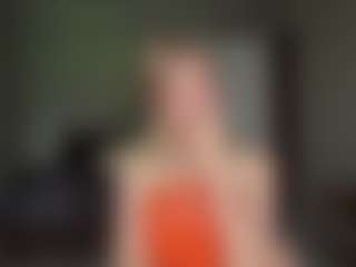 Bella's Live Sex Cam Show