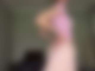 Bella's Live Sex Cam Show