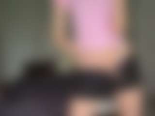 Bella's Live Sex Cam Show