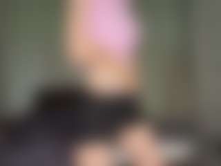 Bella's Live Sex Cam Show