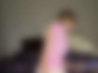 Bella's Live Sex Cam Show