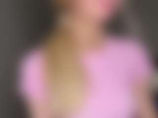 Bella's Live Sex Cam Show