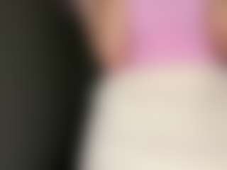 Bella's Live Sex Cam Show