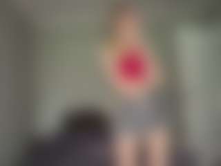 Bella's Live Sex Cam Show