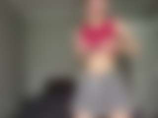 Bella's Live Sex Cam Show